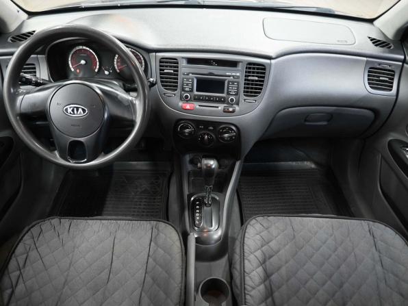 Kia Rio II Рестайлинг с пробегом 2010 года, цена 599 900 рублей, 282800 км, седан, Автокод Объявления