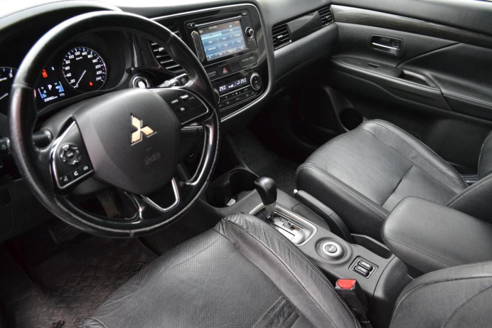 Mitsubishi Outlander III Рестайлинг 2 Старый Оскол  - изображение 17