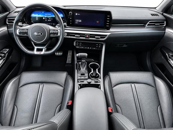 Kia K5 III с пробегом 2021 года, цена 3 100 000 рублей, 59647 км, седан, Автокод Объявления