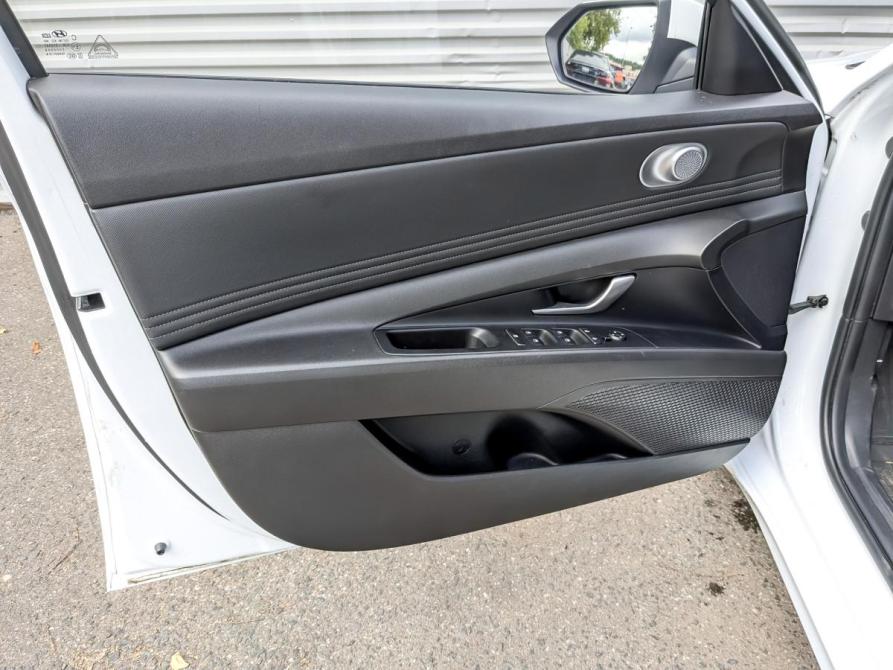 Hyundai Elantra VII (CN7) Москва  - изображение 18