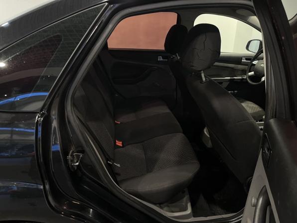 Ford Focus II Рестайлинг с пробегом 2011 года, цена 534 000 рублей, 200801 км, седан, Автокод Объявления