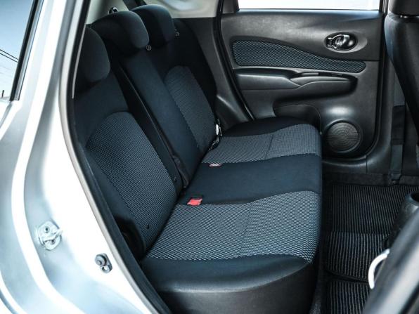 Nissan Leaf II (ZE1) с пробегом 2018 года, цена 1 649 000 рублей, 167843 км, хэтчбек, Автокод Объявления