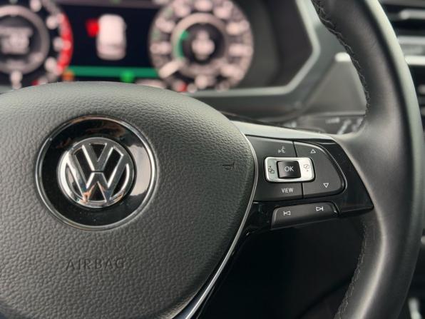 Volkswagen Tiguan II с пробегом 2018 года, цена 2 550 000 рублей, 143000 км, внедорожник, Автокод Объявления