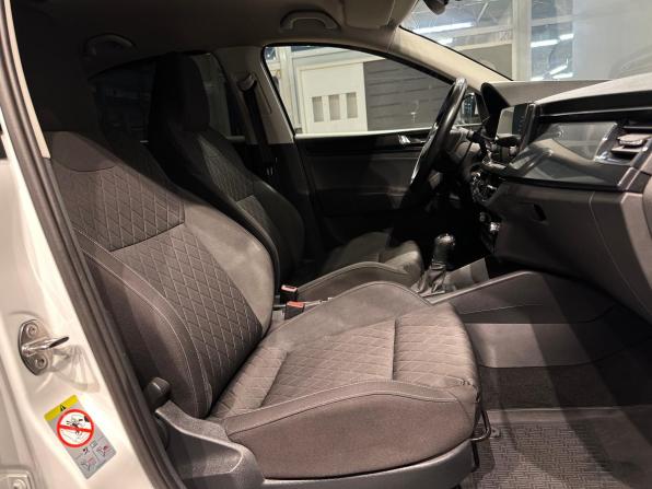 Skoda Rapid II с пробегом 2022 года, цена 1 449 000 рублей, 148437 км, лифтбек, Автокод Объявления