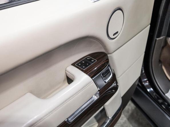 Land Rover Range Rover IV с пробегом 2015 года, цена 4 990 000 рублей, 165457 км, внедорожник, Автокод Объявления