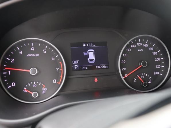 Kia Sportage IV Рестайлинг с пробегом 2021 года, цена 2 370 000 рублей, 84095 км, внедорожник, Автокод Объявления