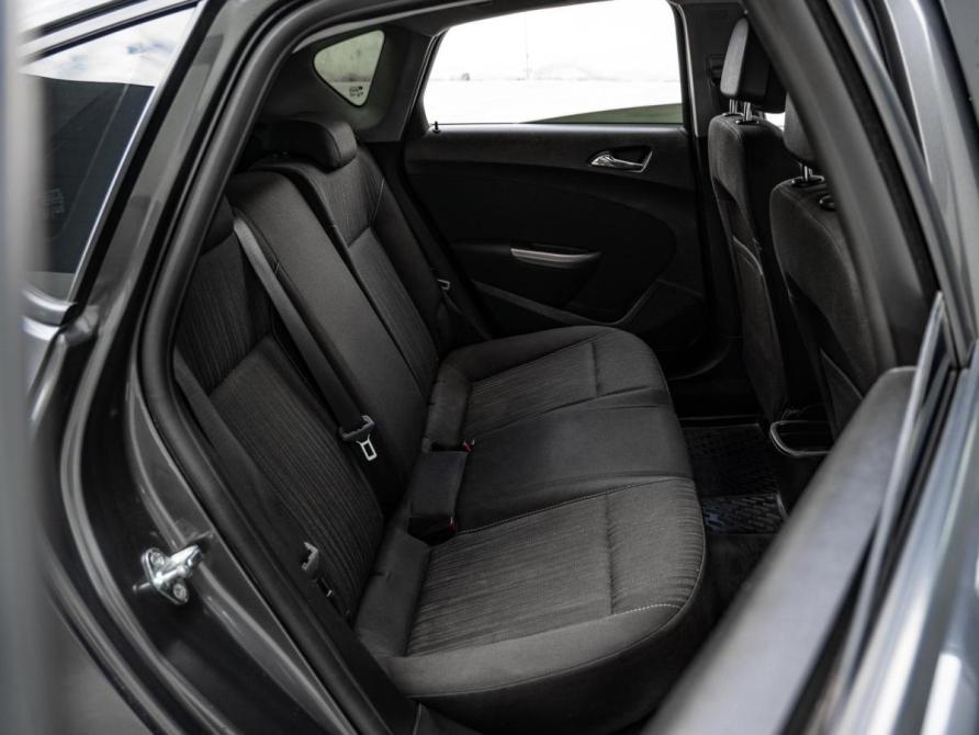 Opel Astra J Краснодар  - изображение 7