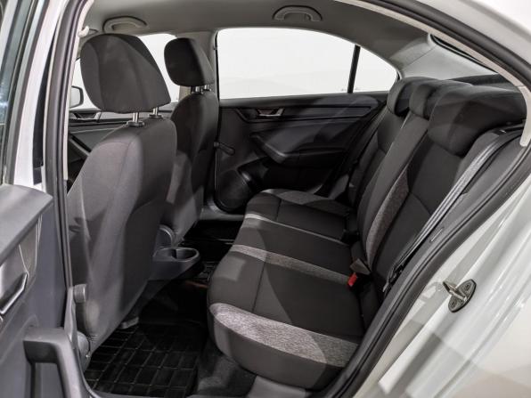 Skoda Rapid II с пробегом 2021 года, цена 1 225 000 рублей, 215521 км, лифтбек, Автокод Объявления