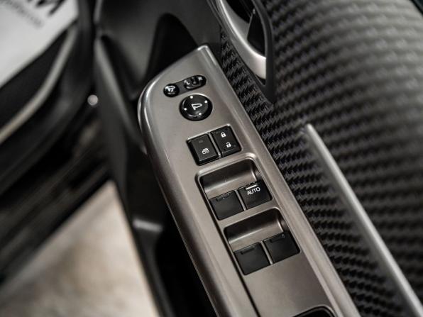 Honda Stepwgn V с пробегом 2016 года, цена 1 900 000 рублей, 168417 км, минивэн, Автокод Объявления