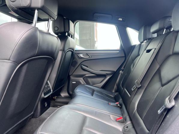 Porsche Macan I Рестайлинг с пробегом 2019 года, цена 4 390 000 рублей, 116464 км, внедорожник, Автокод Объявления