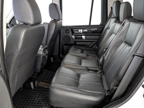 Land Rover Discovery IV Рестайлинг с пробегом 2015 года, цена 2 890 000 рублей, 154787 км, внедорожник, Автокод Объявления