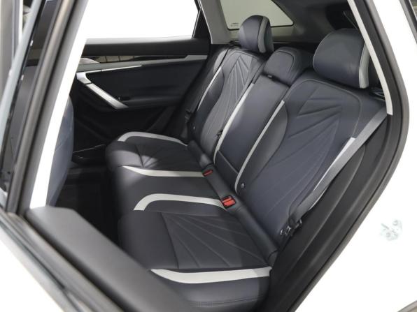Geely Atlas II с пробегом 2024 года, цена 3 249 500 рублей, 16749 км, внедорожник, Автокод Объявления