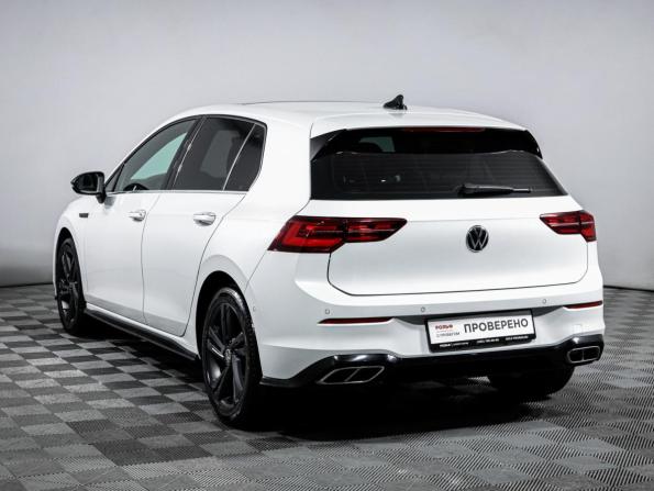 Volkswagen Golf VIII с пробегом 2021 года, цена 2 950 000 рублей, 49484 км, хэтчбек, Автокод Объявления