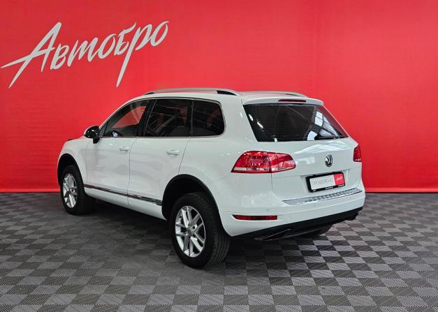 Volkswagen Touareg II с пробегом 2013 года, цена 1 899 000 рублей, 200121 км, внедорожник, Автокод Объявления