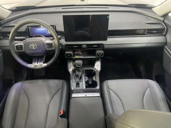Новый Toyota RAV4 VI (XA60) 2026 года, цена 4 249 000 рублей, внедорожник, Автокод Объявления