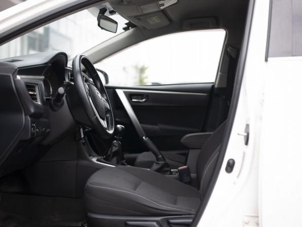 Toyota Corolla XI (E160 E170 E180) с пробегом 2013 года, цена 1 110 000 рублей, 277778 км, седан, Автокод Объявления