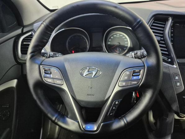 Hyundai Santa Fe III с пробегом 2014 года, цена 1 795 000 рублей, 135365 км, внедорожник, Автокод Объявления