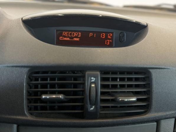 Renault Symbol ll с пробегом 2010 года, цена 430 000 рублей, 260021 км, седан, Автокод Объявления