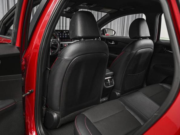 Kia Forte III Рестайлинг с пробегом 2021 года, цена 2 288 000 рублей, 103546 км, седан, Автокод Объявления