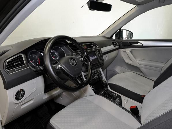 Volkswagen Tiguan II с пробегом 2017 года, цена 2 430 000 рублей, 114115 км, внедорожник, Автокод Объявления