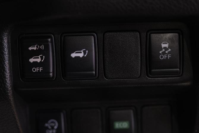 Nissan X-Trail III с пробегом 2016 года, цена 1 819 000 рублей, 113000 км, внедорожник, Автокод Объявления