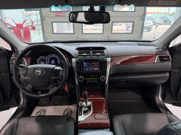 Toyota Camry VII (XV50) с пробегом 2014 года, цена 1 800 000 рублей, 175993 км, седан, Автокод Объявления