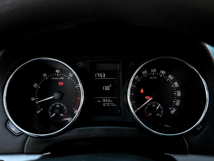 Skoda Yeti I Рестайлинг Волгоград  - изображение 12