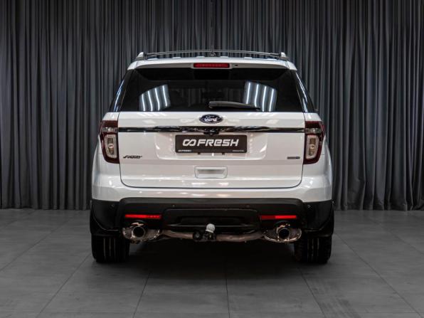 Ford Explorer V с пробегом 2013 года, цена 1 890 000 рублей, 204279 км, внедорожник, Автокод Объявления