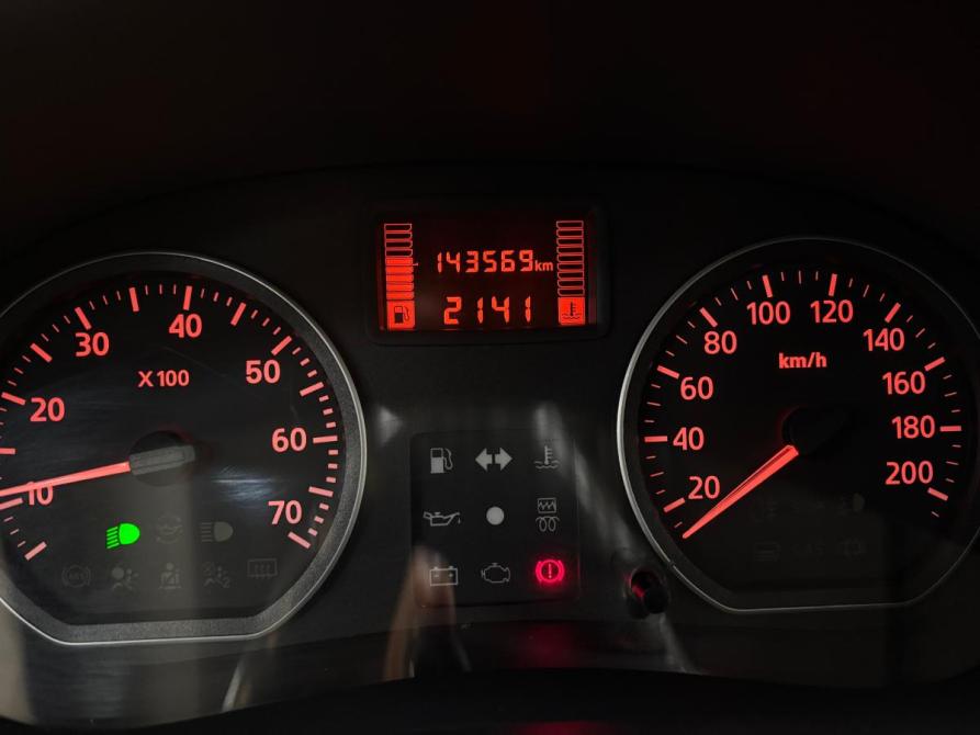 Renault Sandero I Альметьевск  - изображение 18