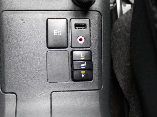 Toyota Yaris II с пробегом 2006 года, цена 519 000 рублей, 214184 км, хэтчбек, Автокод Объявления