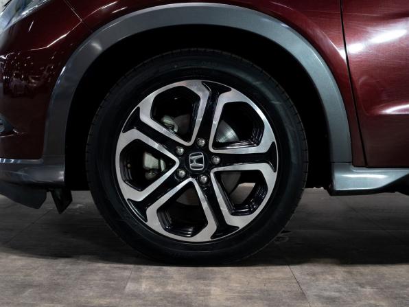 Honda Vezel I с пробегом 2014 года, цена 1 560 000 рублей, 80890 км, внедорожник, Автокод Объявления
