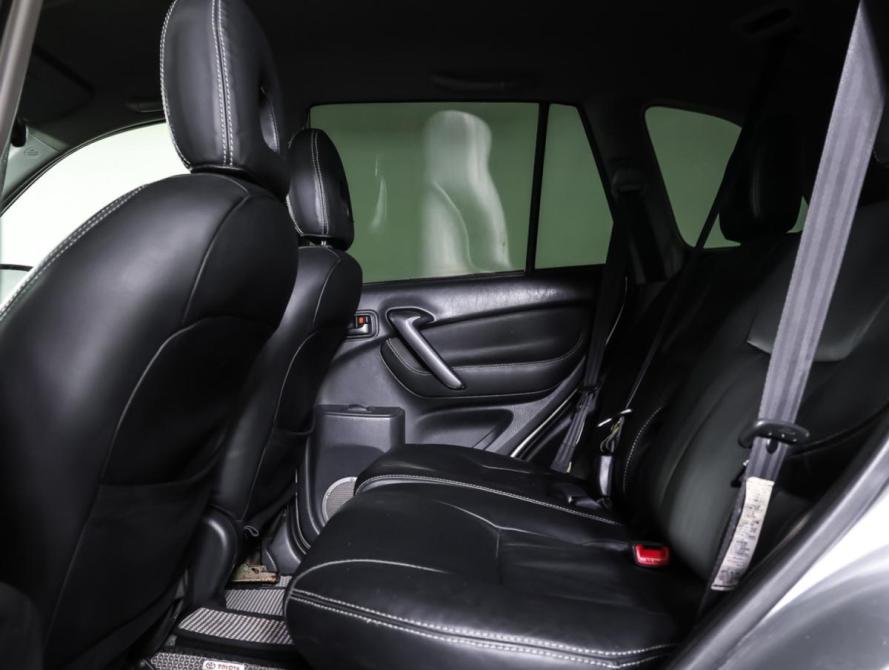 Toyota RAV4 II (XA20) Рестайлинг Москва  - изображение 12
