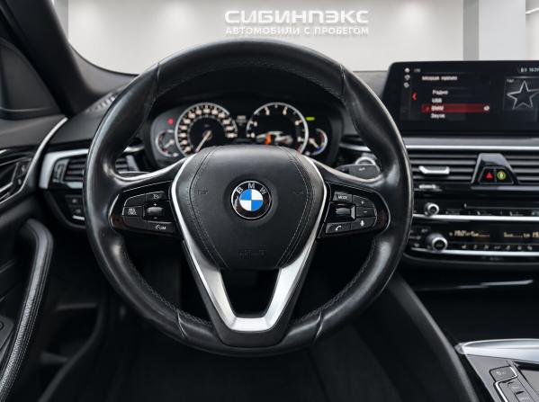 BMW 5 серии VII (G30/G31/G38) с пробегом 2017 года, цена 2 979 500 рублей, 204250 км, седан, Автокод Объявления