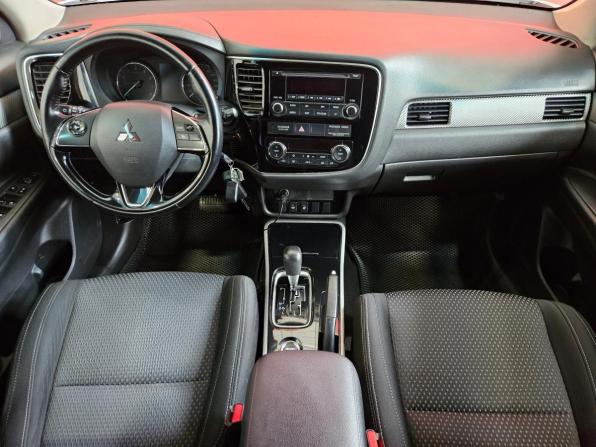 Mitsubishi Outlander III Рестайлинг 2 с пробегом 2017 года, цена 1 870 000 рублей, 142000 км, внедорожник, Автокод Объявления