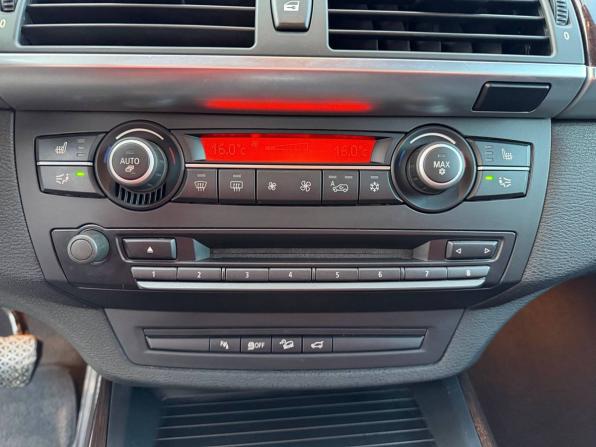 BMW X5 II (E70) Рестайлинг с пробегом 2011 года, цена 1 690 000 рублей, 231860 км, внедорожник, Автокод Объявления