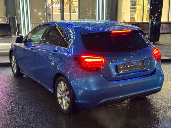 Mercedes-Benz A-Класс III (W176) Рестайлинг с пробегом 2016 года, цена 1 650 000 рублей, 89189 км, хэтчбек, Автокод Объявления