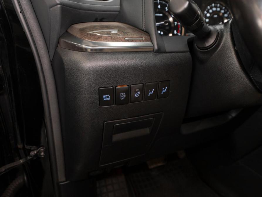 Toyota Alphard III Рестайлинг Москва  - изображение 24