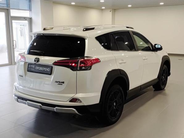 Toyota RAV4 IV (XA40) Рестайлинг с пробегом 2017 года, цена 2 160 000 рублей, 271482 км, внедорожник, Автокод Объявления