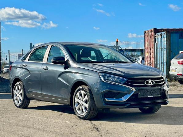 Lada (ВАЗ) Vesta I Рестайлинг (NG) с пробегом 2025 года, цена 1 550 000 рублей, 13303 км, седан, Автокод Объявления