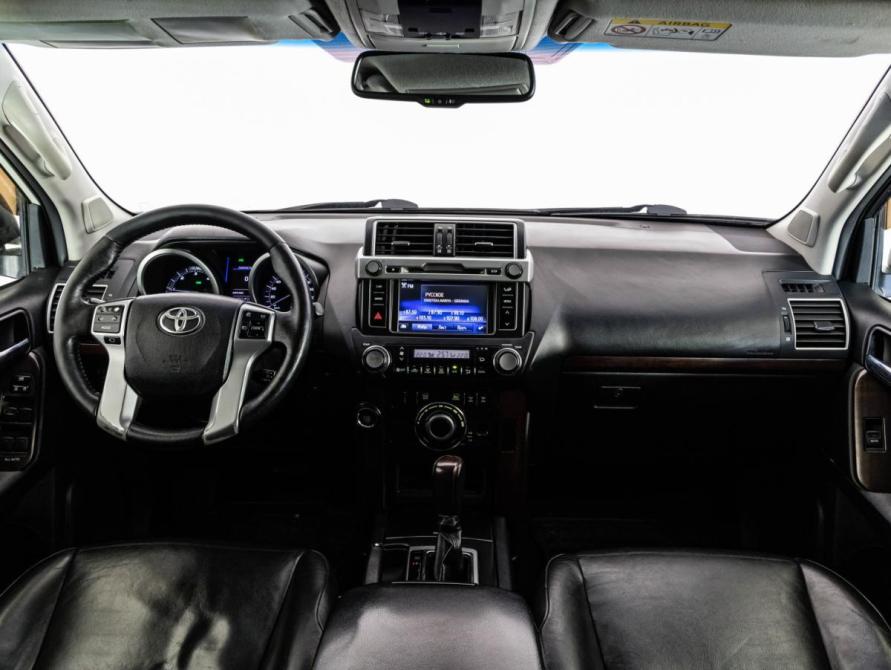 Toyota Land Cruiser Prado 150 Series Рестайлинг 1 Санкт-Петербург  - изображение 11