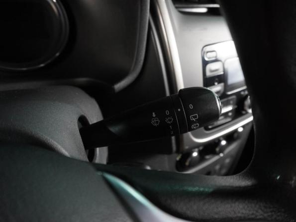 Renault Sandero II Рестайлинг с пробегом 2019 года, цена 1 129 000 рублей, 45353 км, хэтчбек, Автокод Объявления