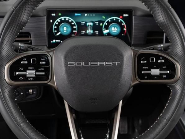 Soueast S09 с пробегом 2024 года, цена 3 499 000 рублей, 5680 км, внедорожник, Автокод Объявления