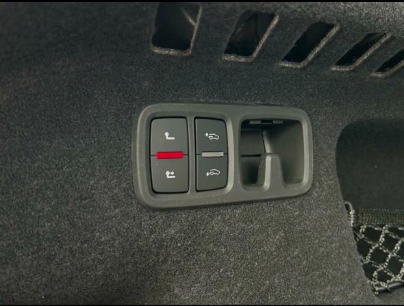 Audi SQ8 I (4M) Рестайлинг с пробегом 2024 года, цена 17 500 000 рублей, 10 км, внедорожник, Автокод Объявления