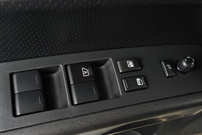 Nissan X-Trail II Рестайлинг с пробегом 2012 года, цена 1 359 000 рублей, 200436 км, внедорожник, Автокод Объявления