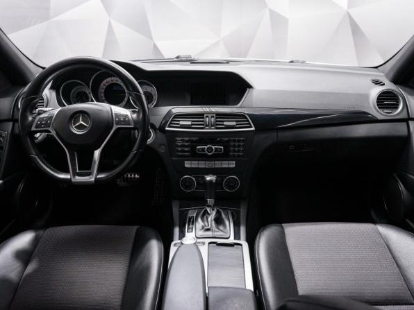 Mercedes-Benz C-Класс III (W204) Рестайлинг с пробегом 2013 года, цена 1 655 000 рублей, 197090 км, седан, Автокод Объявления