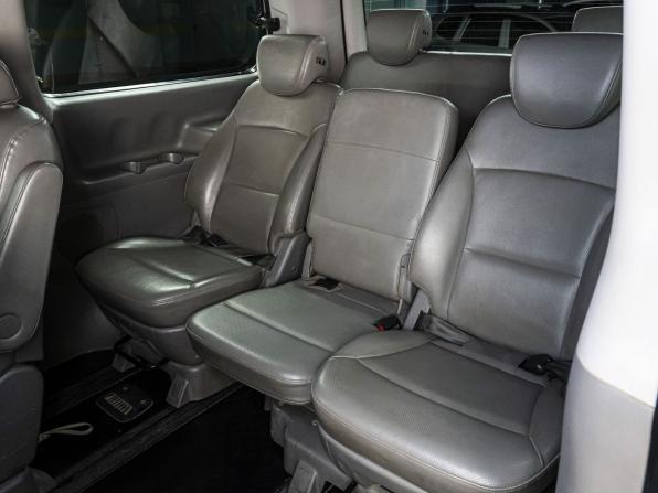 Hyundai Grand Starex I Рестайлинг 2 с пробегом 2018 года, цена 2 659 000 рублей, 223154 км, минивэн, Автокод Объявления