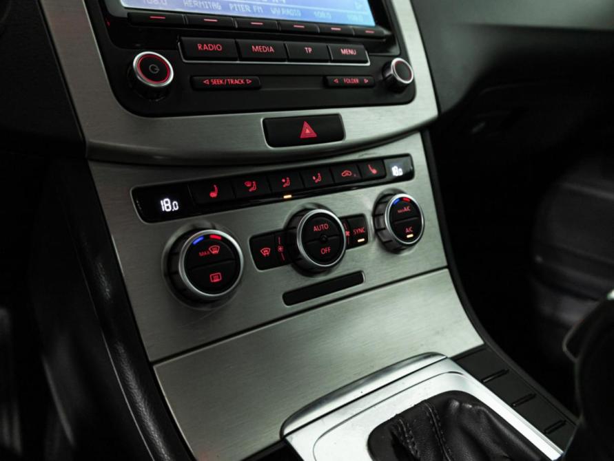 Volkswagen Passat B7 Санкт-Петербург  - изображение 16