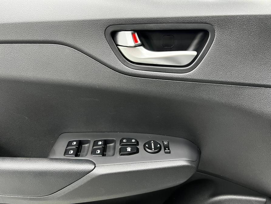 Hyundai Solaris II Рестайлинг Казань  - изображение 11