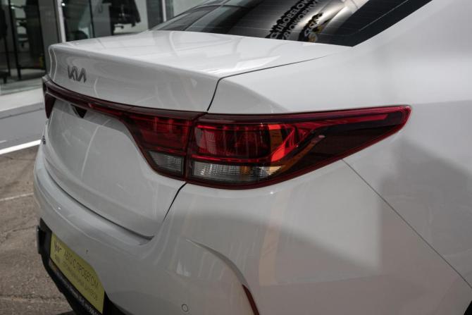 Kia Rio IV Рестайлинг с пробегом 2021 года, цена 1 425 000 рублей, 78027 км, седан, Автокод Объявления