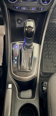Hyundai Solaris I Рестайлинг с пробегом 2015 года, цена 1 070 000 рублей, 128556 км, хэтчбек, Автокод Объявления